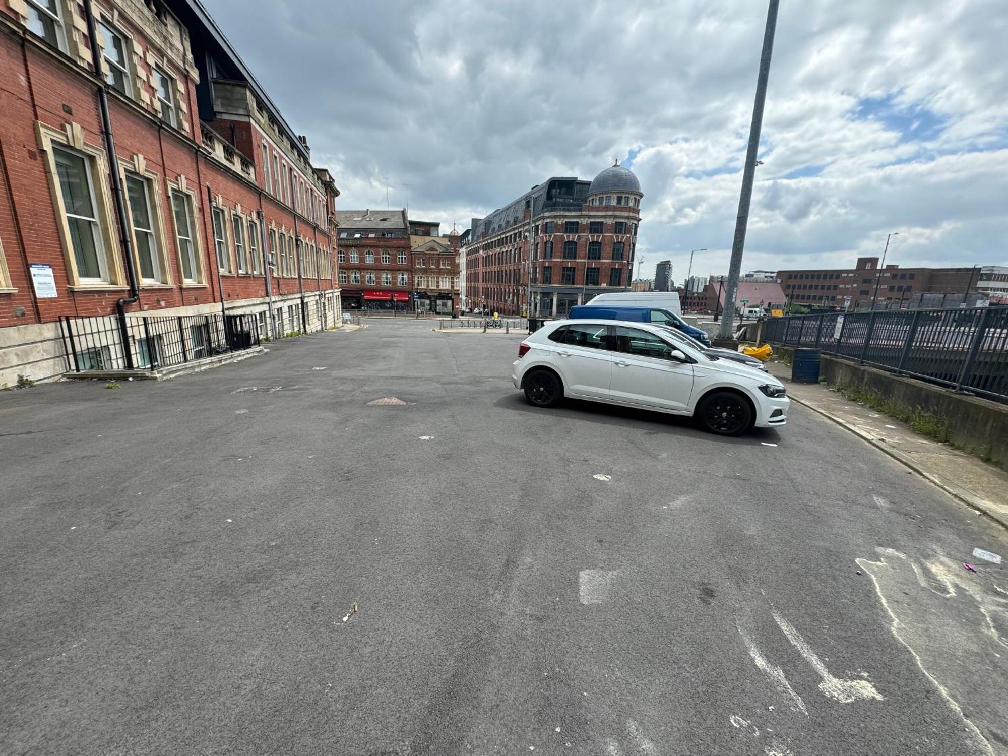 Harvey Nic'S & Designer Quarter 18 Ch Leeds (West Yorkshire) Exterior foto